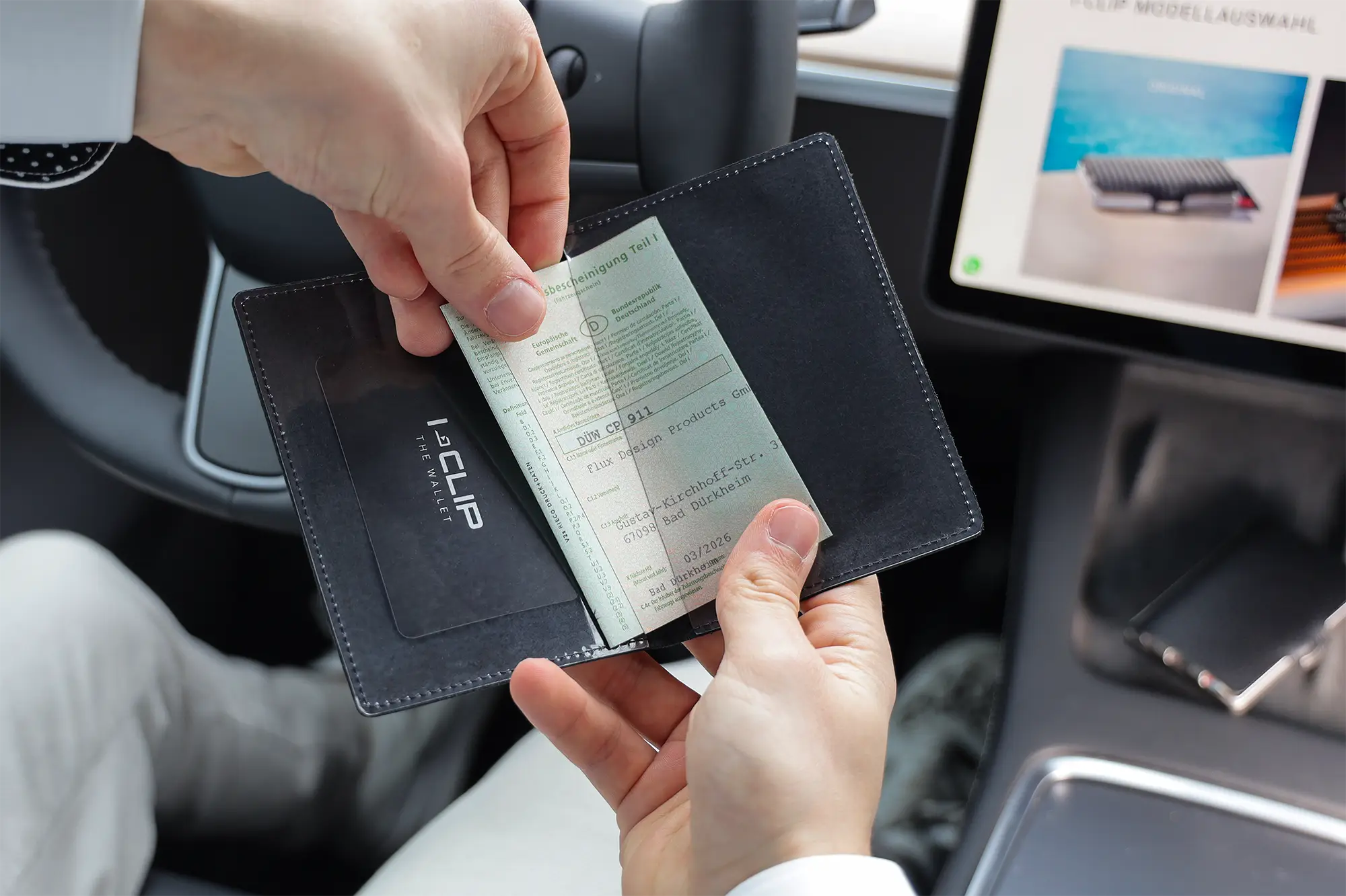 Genuine leather vehicle document holder "Pure Black".